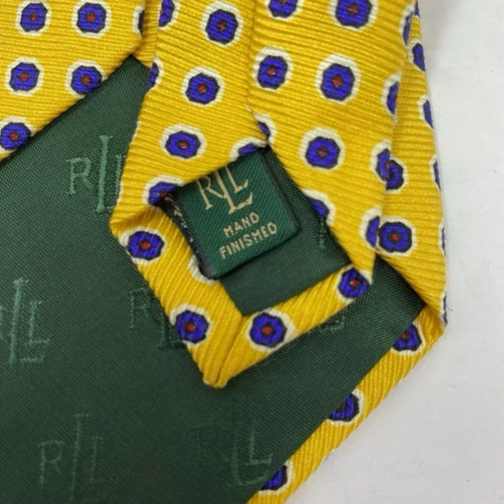Lauren Ralph Lauren Mens Necktie 100% Silk Made in USA Hand Finish Yellow Logo
